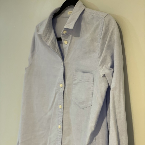 J Crew Women’s Oxford shirt, Size XS - Picture 7 of 8